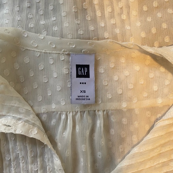 Gap Sheer Swiss Dot Tie Front Blouse - Picture 5 of 6